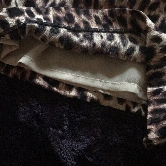 Leopard print Gianni Bini shorts NWOT - Picture 5 of 5